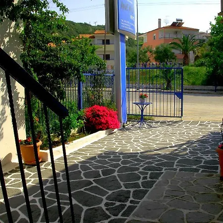 Anemos شقة فندقية بوليخرونو