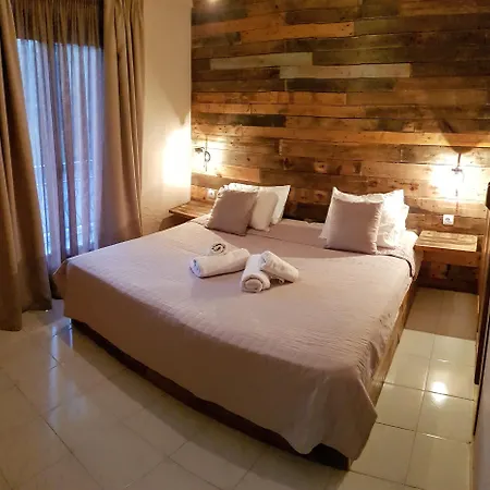 Apart Otel Anemos Polychrono