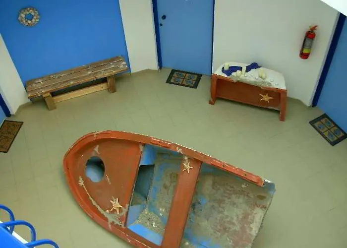 Anemos 波利克罗诺