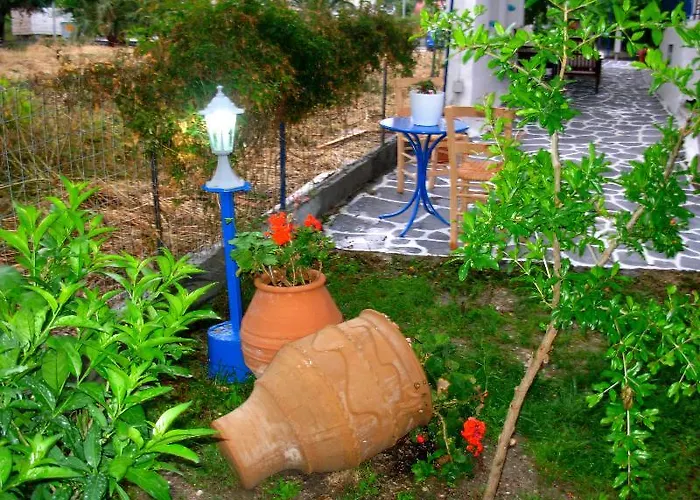 Anemos Apart Otel 3*